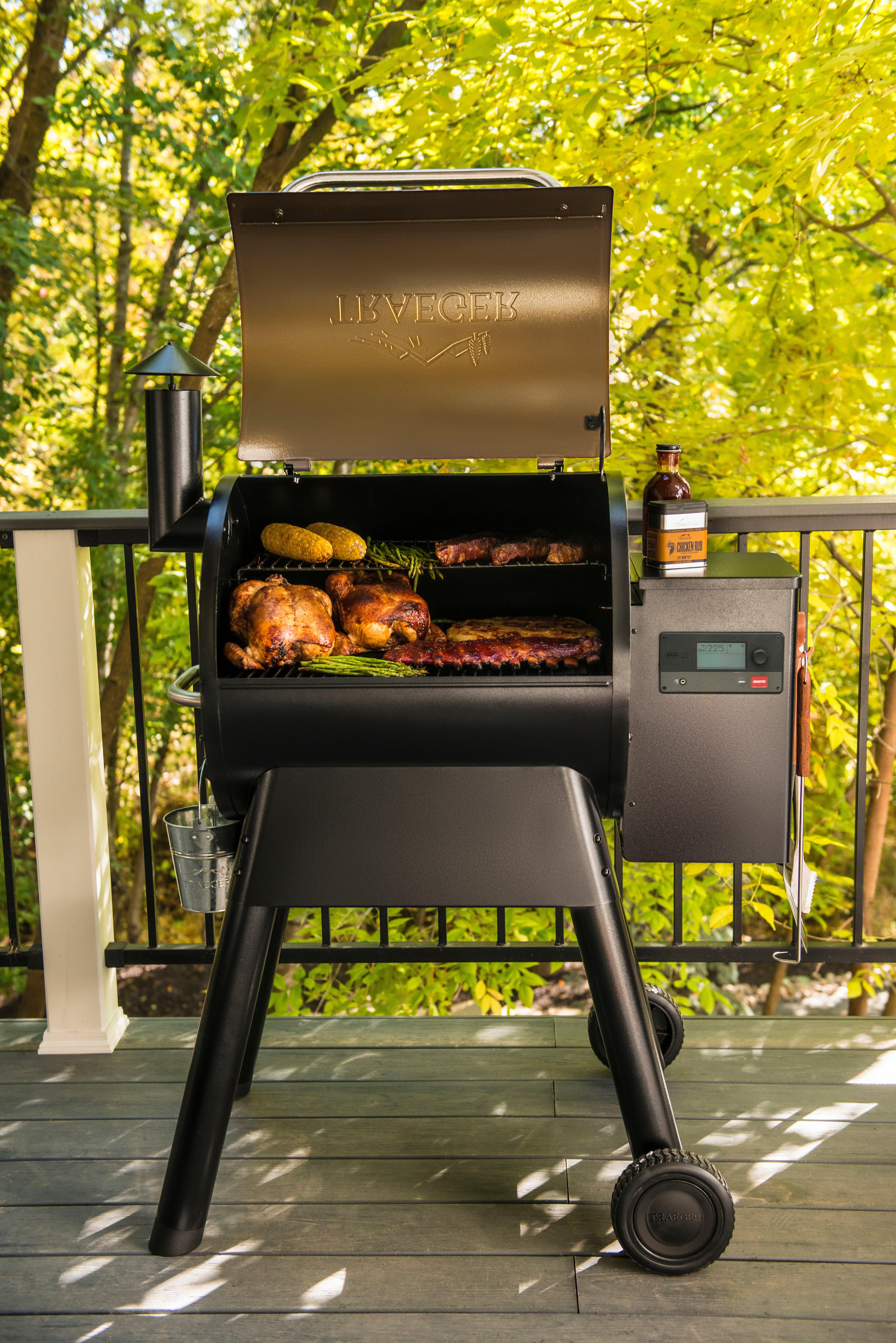 Traeger Pro 575 WiFi Pellet Grill