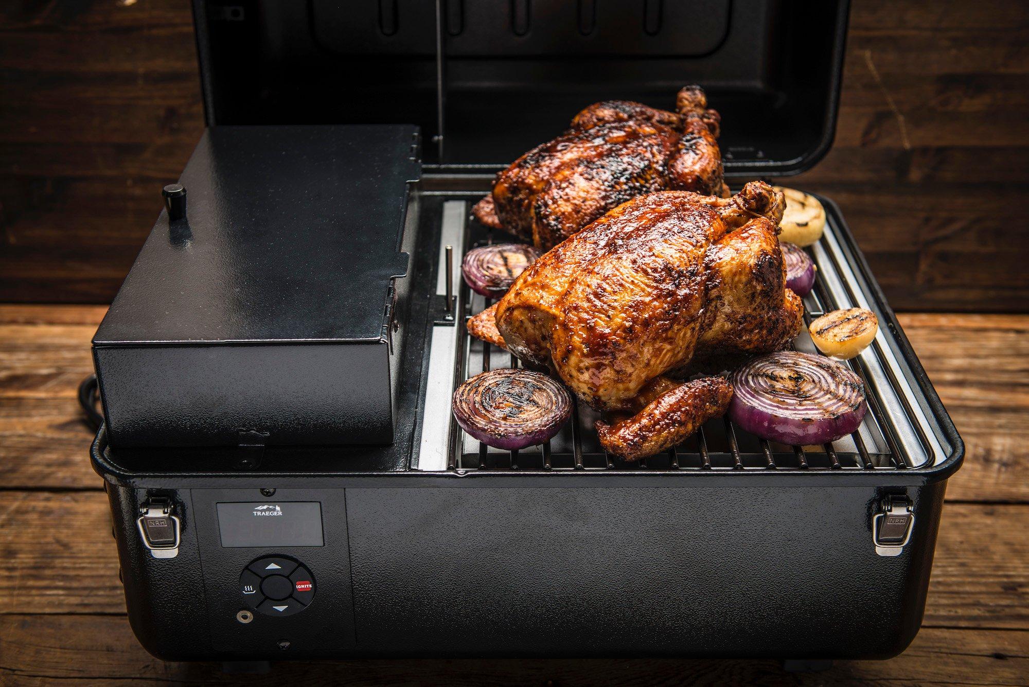 wood pellet grill traeger