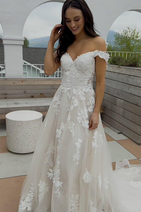 Ivy 2025 wedding dress