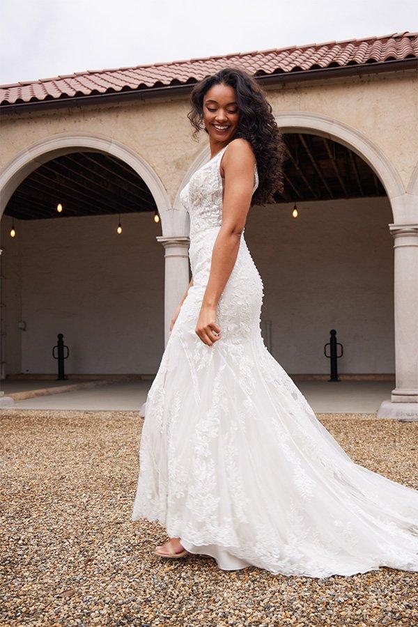 Ivory is the New White - Why are Ivory Wedding Dresses a Hit?