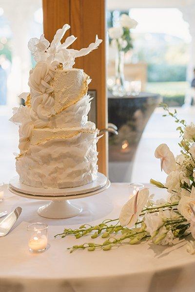Zoe and Nathan wedding cake and florals