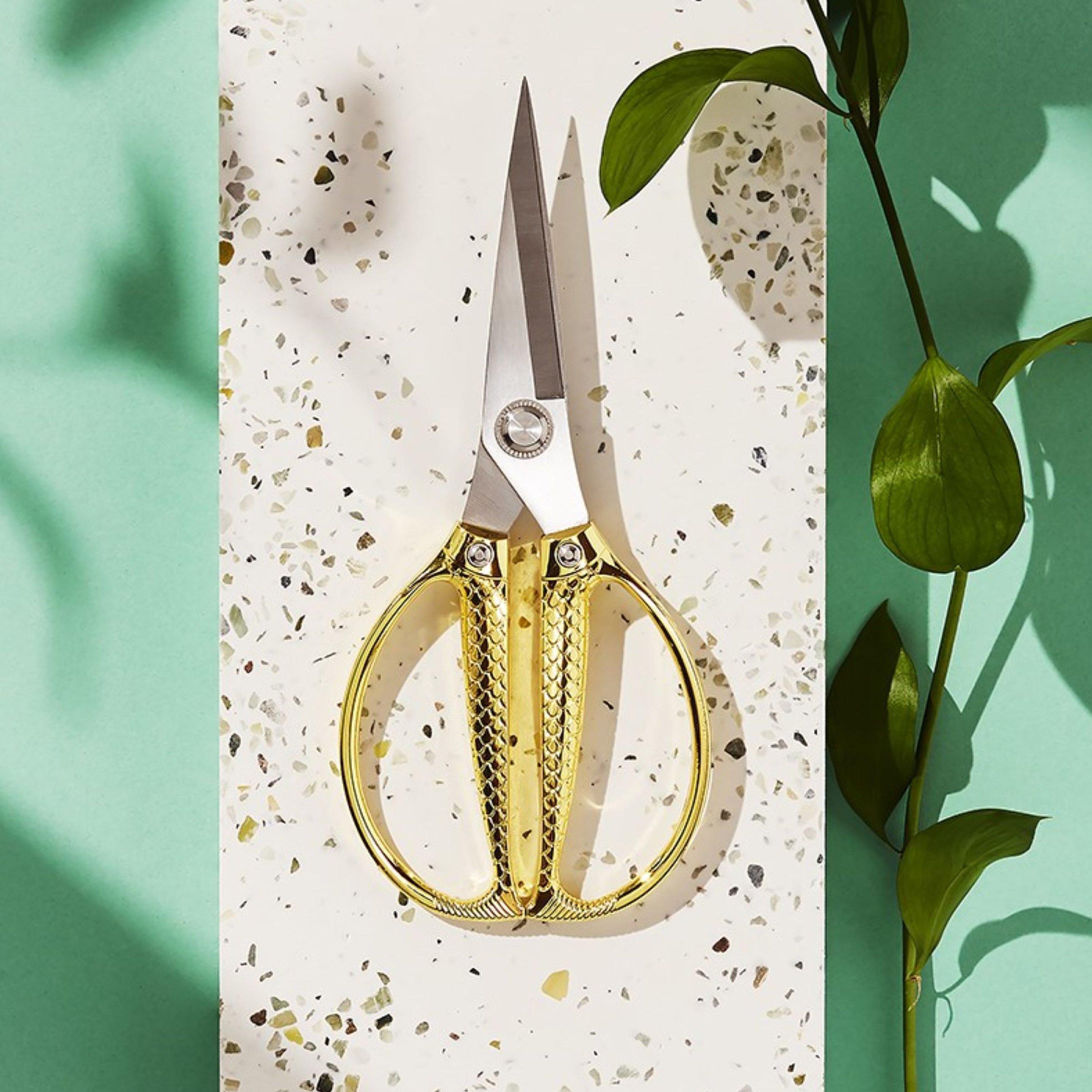 Rogue Paq XL Snakeskin Cannabis Harvesting Scissors ›