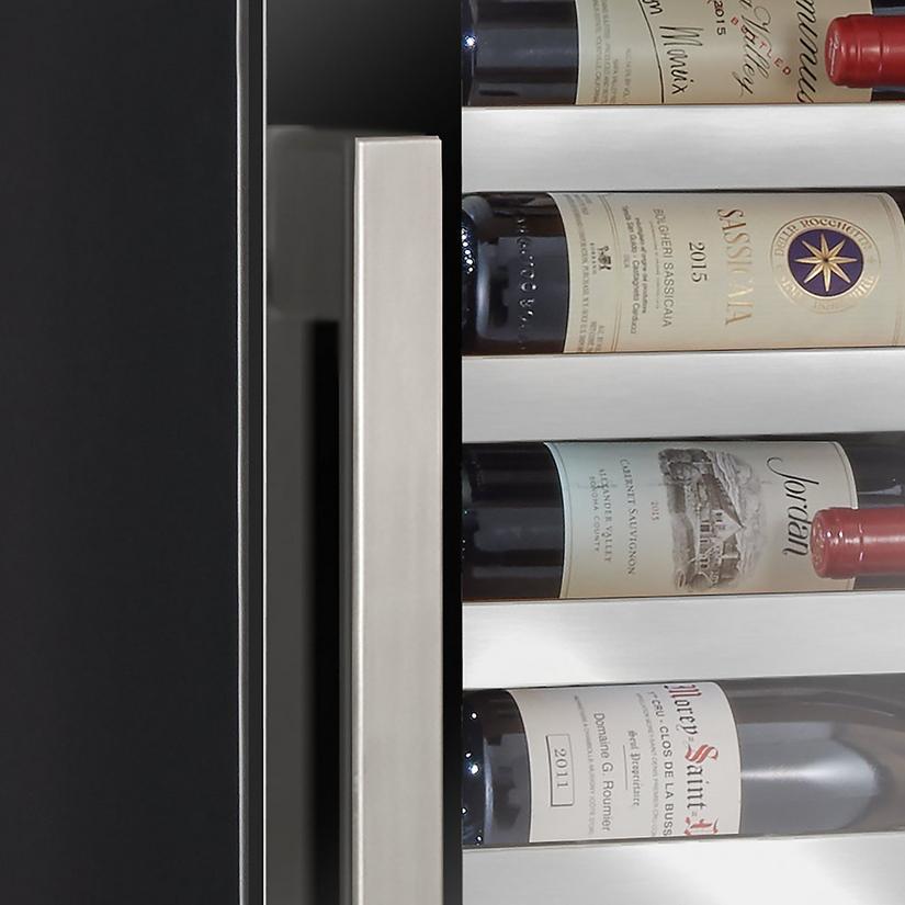 Vinothèque Café Single Zone Wine Cellar with Steady-Temp™ Cooling (Edge-To-Edge Glass Door)