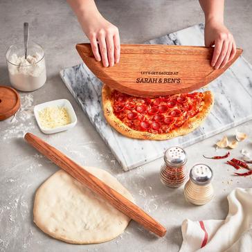 Reclaimed Whiskey Barrel Pizza Maker's 4-Piece Set With Glass Shakers
