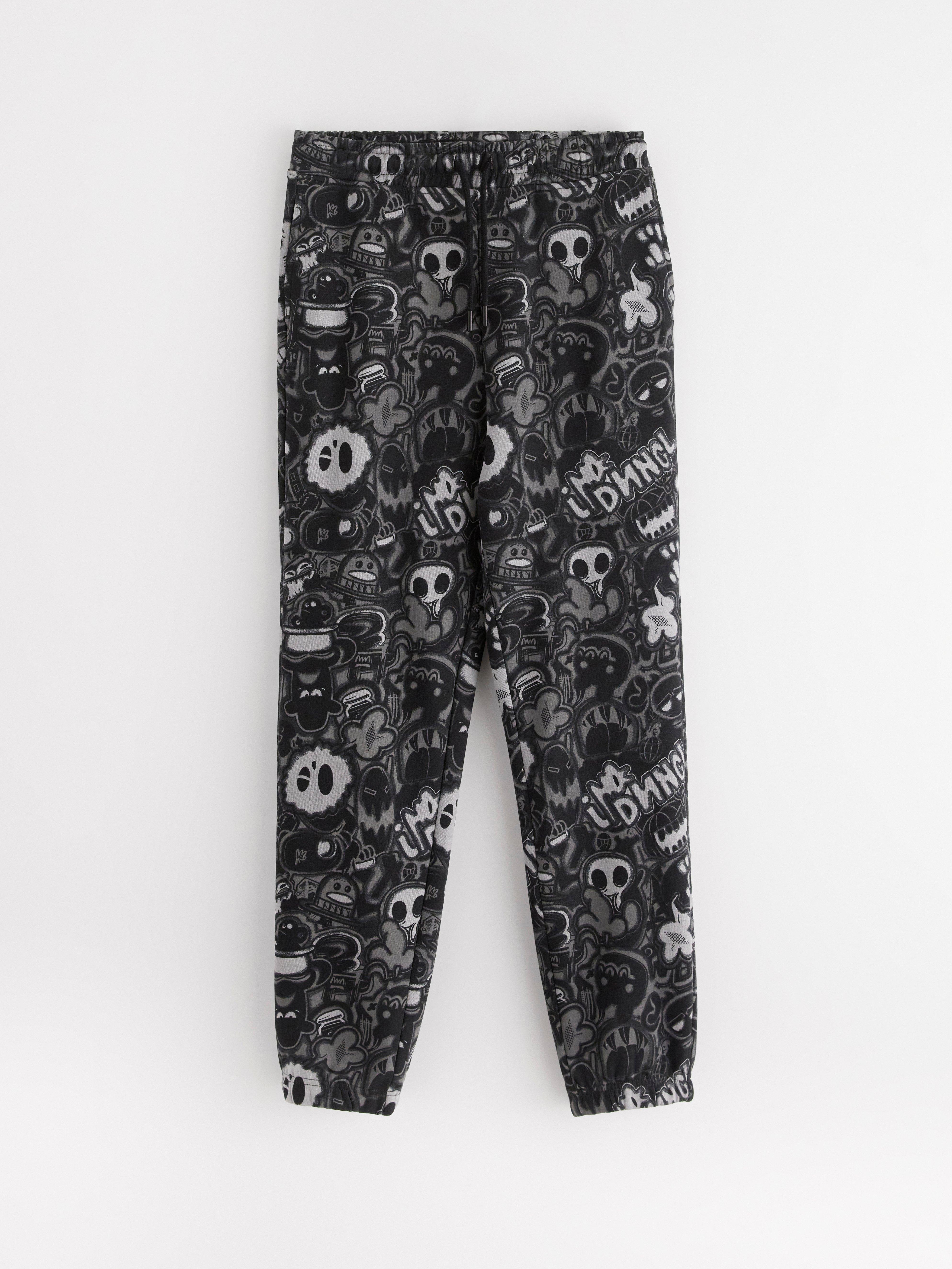 Graffiti Skull Men's Joggers