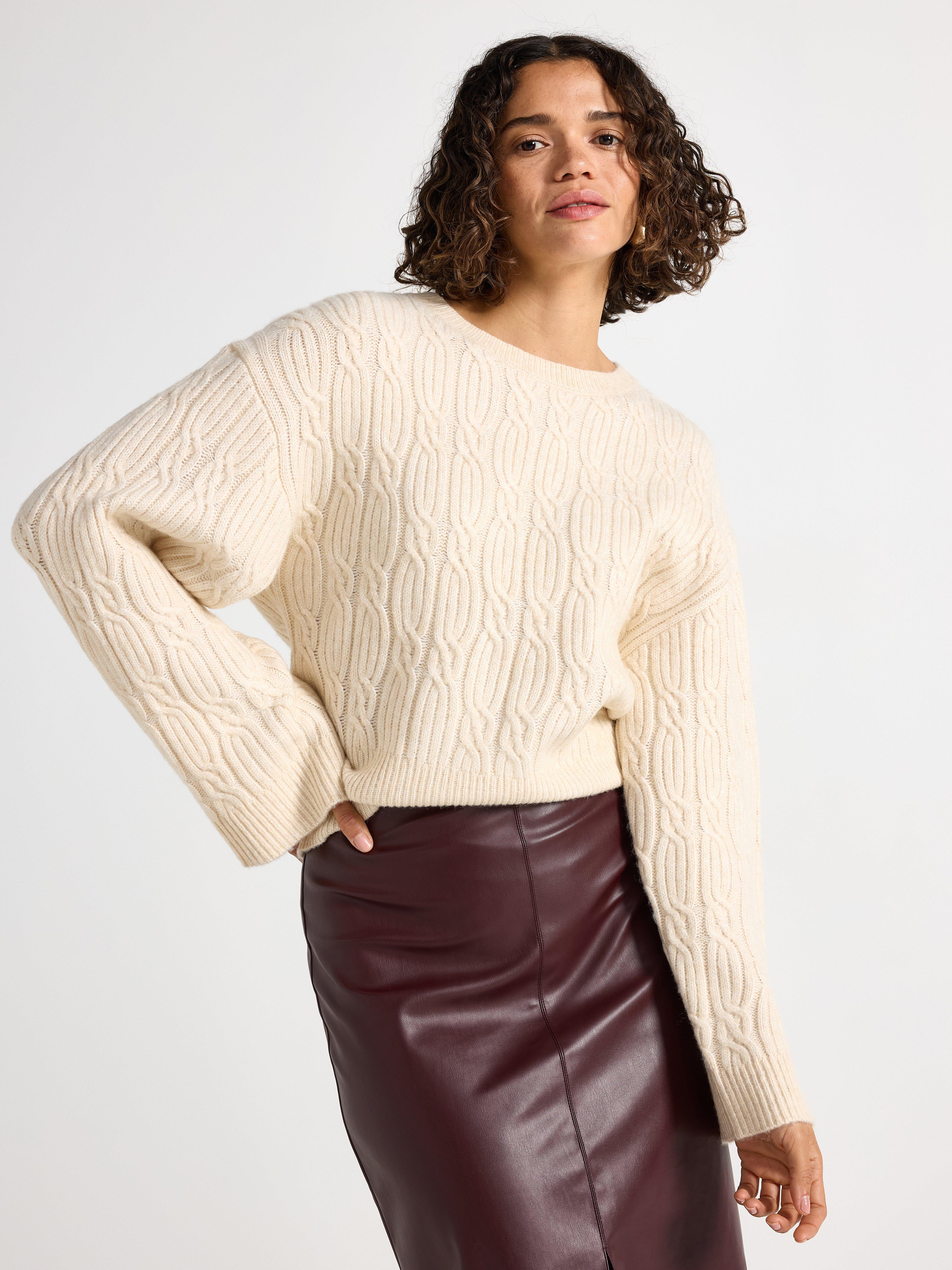 Stylish Women's Clothing & Trendy Outfits | Lindex