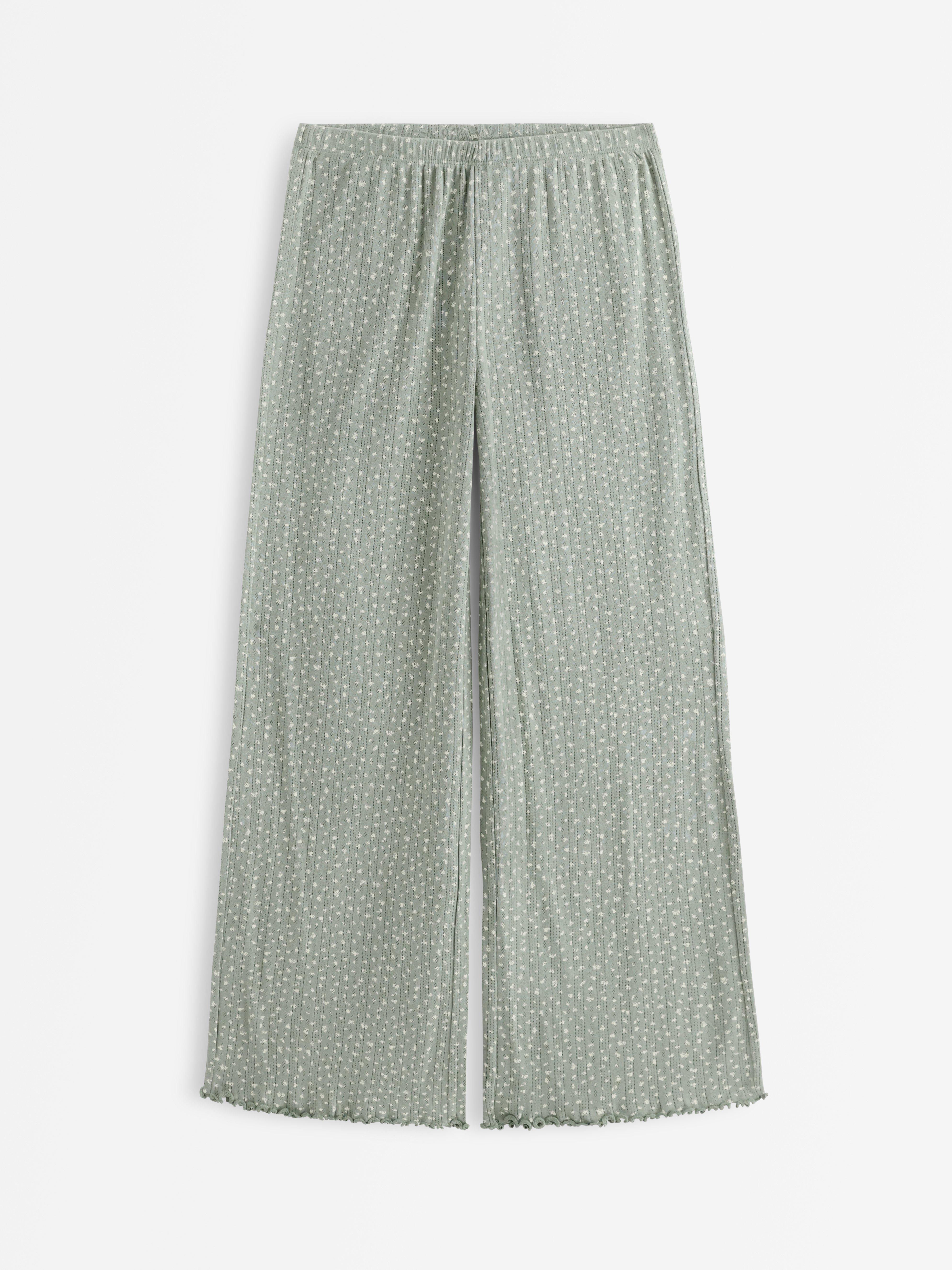 Light Dusty Green