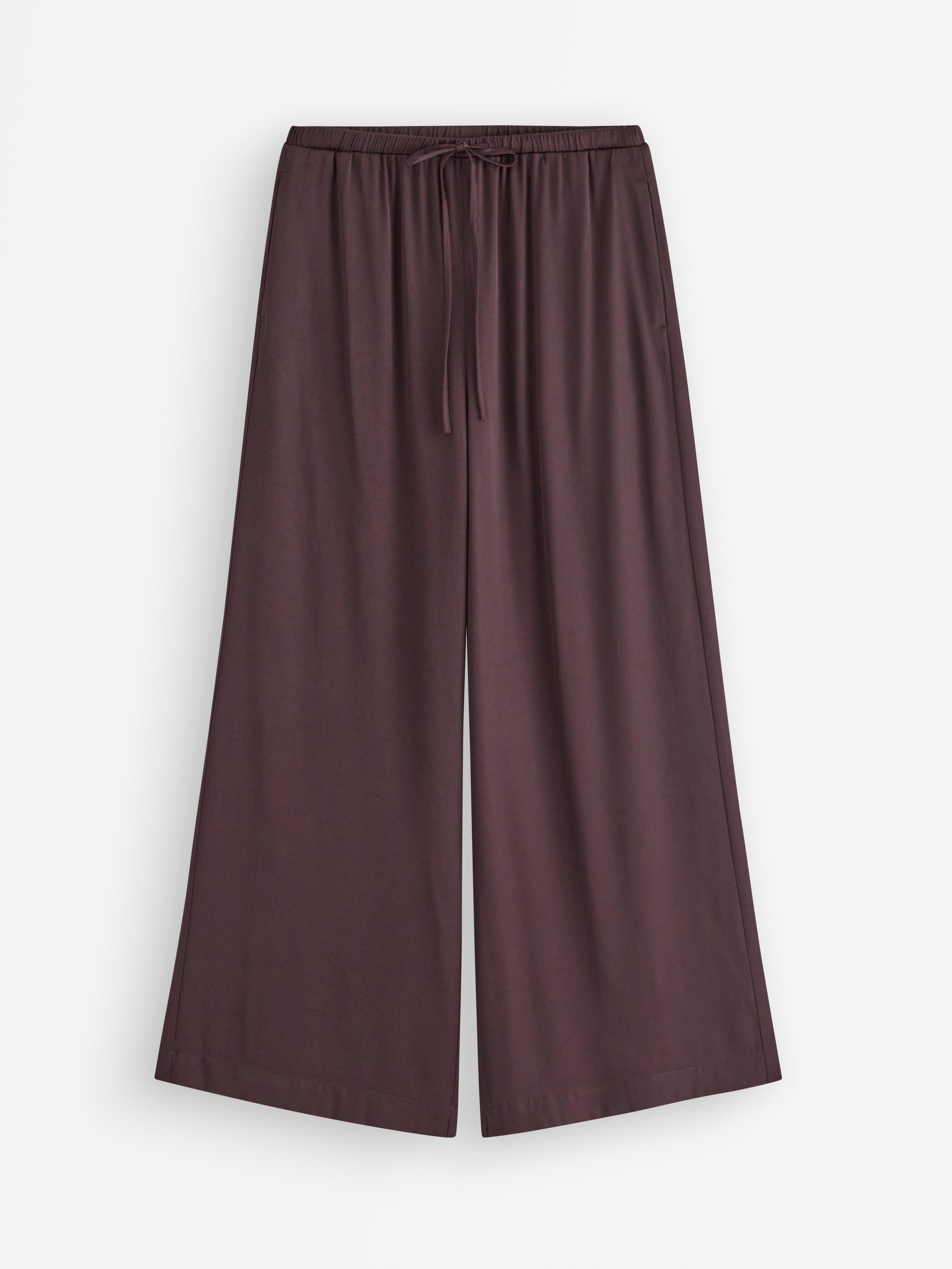 Dark Dusty Red