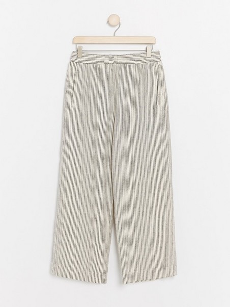 BELLA Relaxed Trousers | Lindex Europe