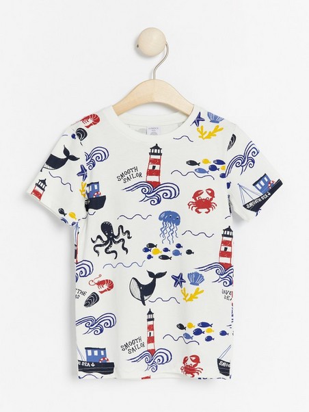 T-shirt with sea creatures and boats | Lindex Europe