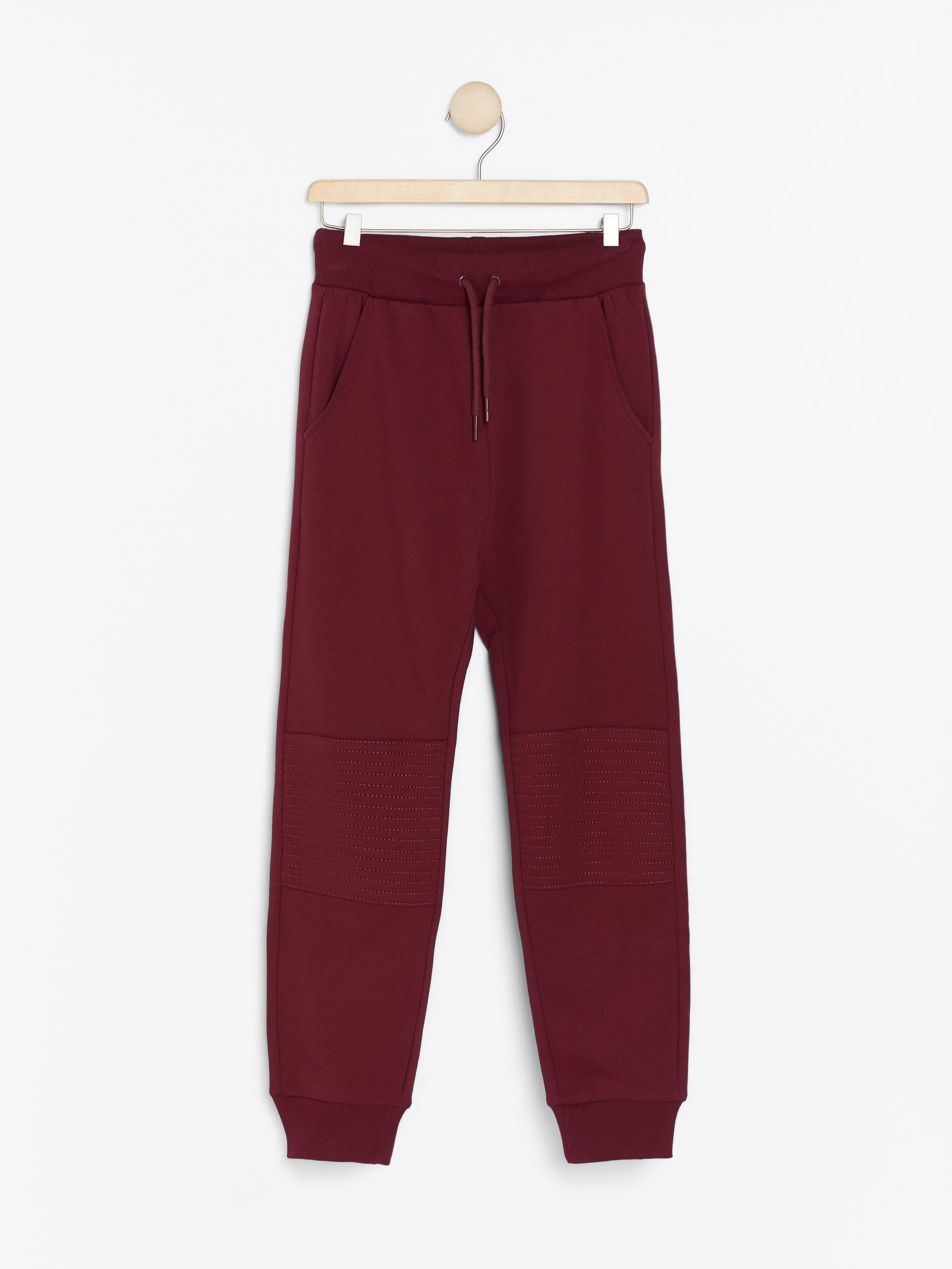 dark red sweatpants