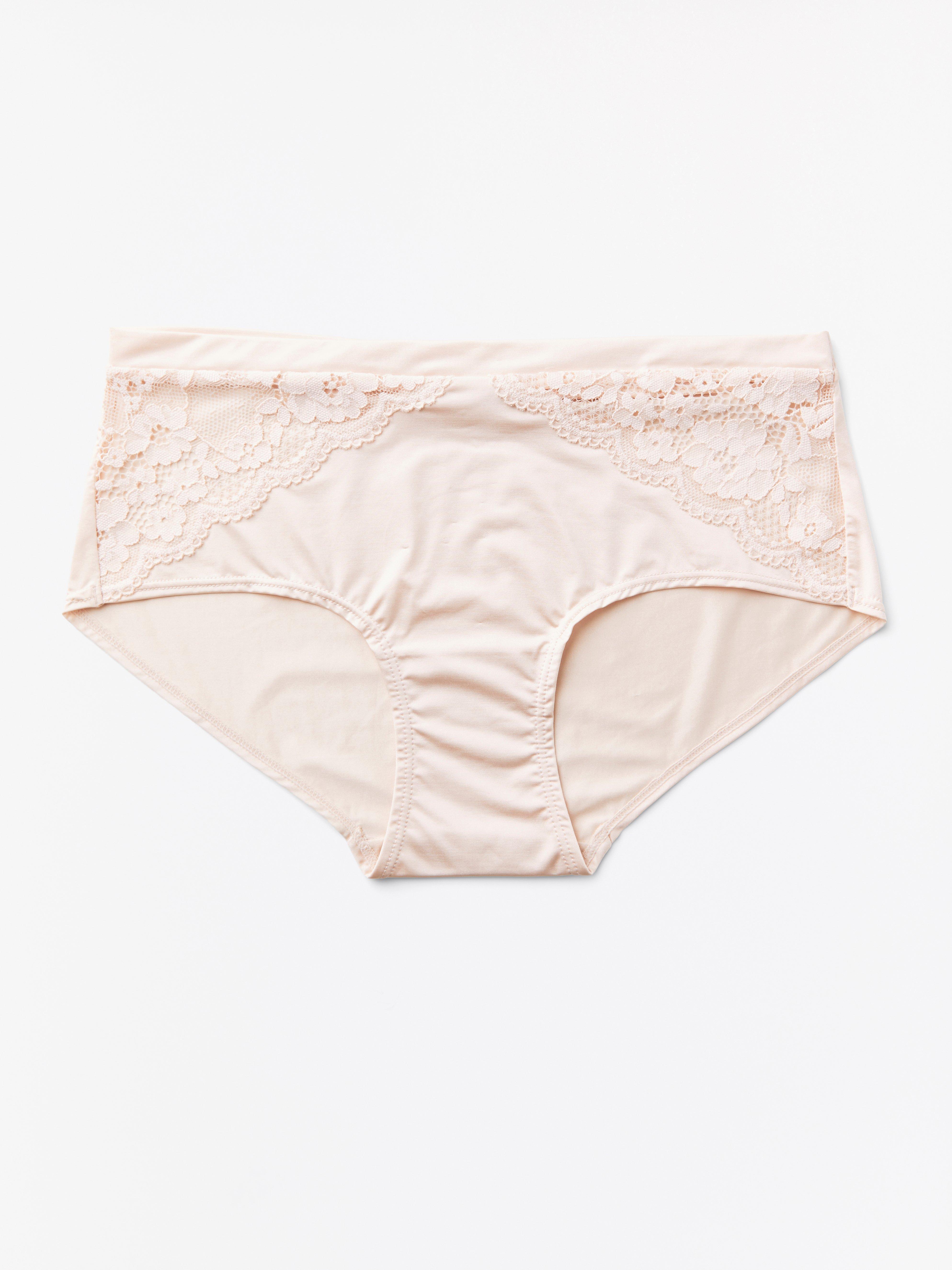 Regular waist brief with lace