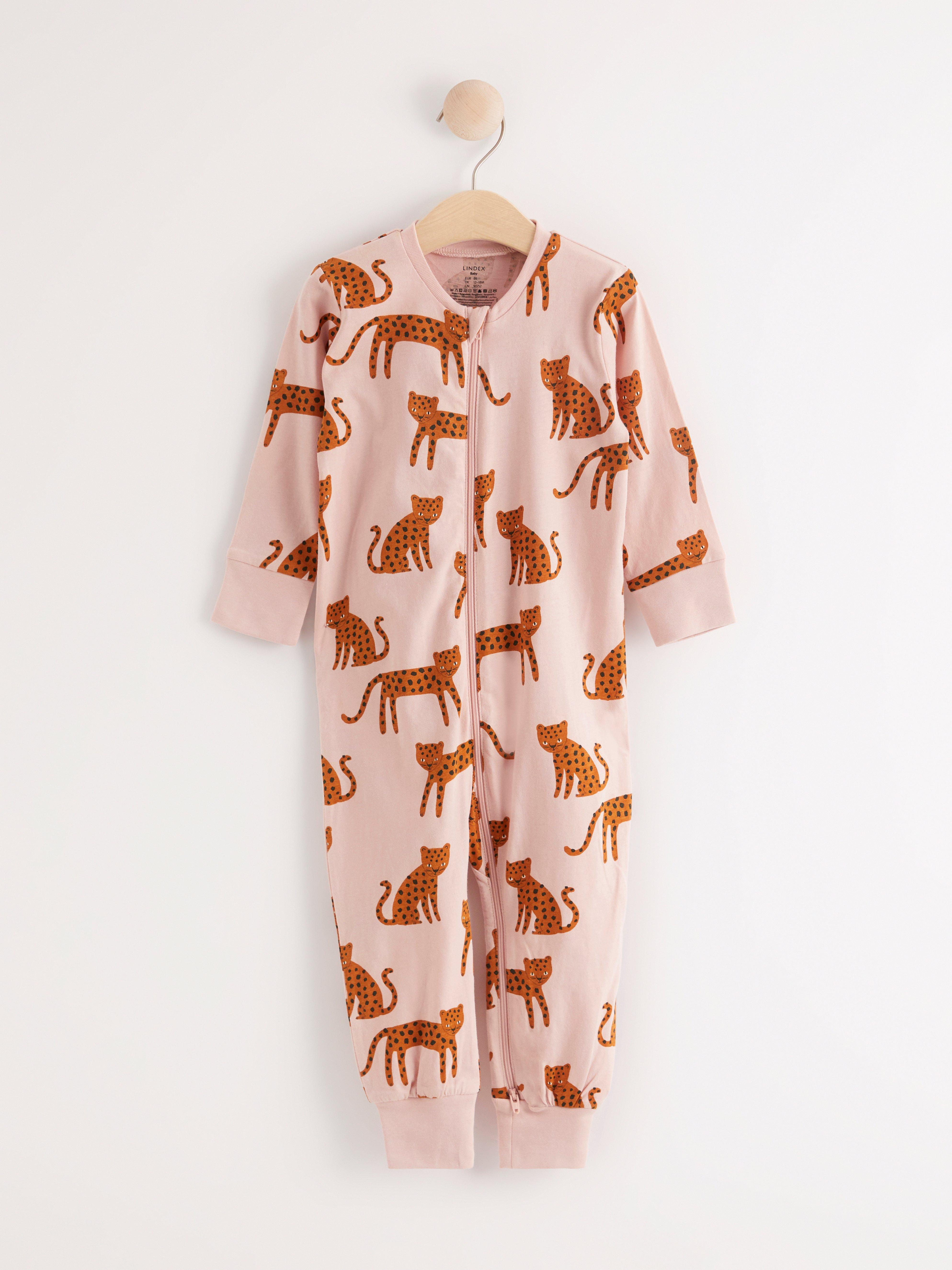 Pyjamas med leopardmønster | Lindex