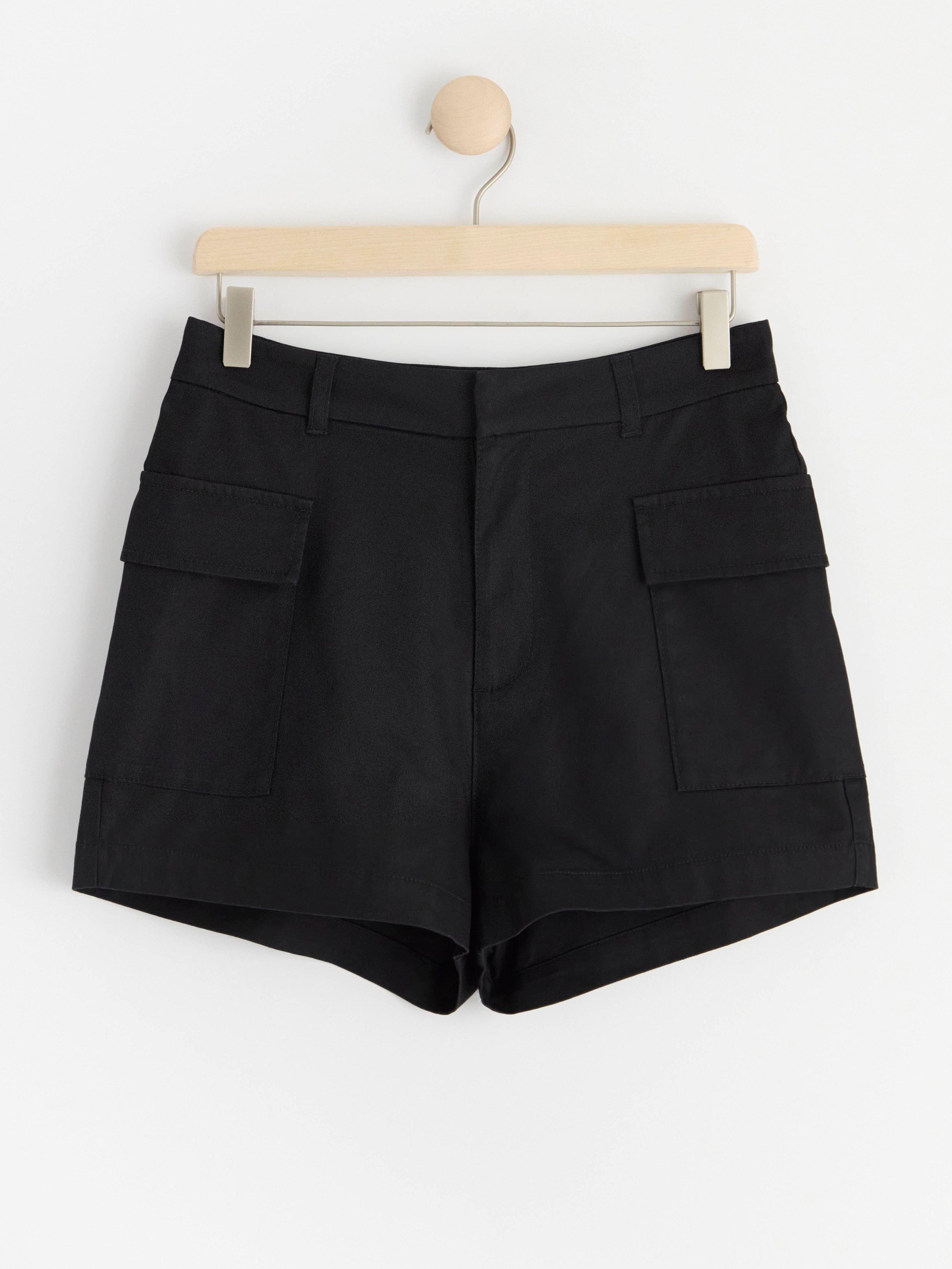 Cargo shorts | Lindex UK