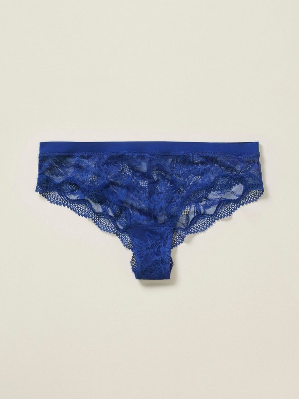 Brazilian panties with lace from Closely