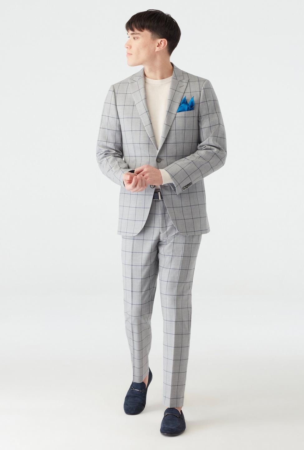 Keyford Windowpane Gray With Navy Suit