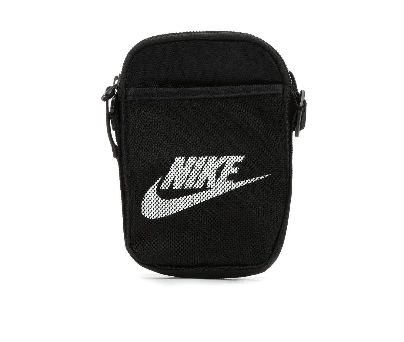 Nike Heritage Crossbody / Hip Pack | Shoe Carnival