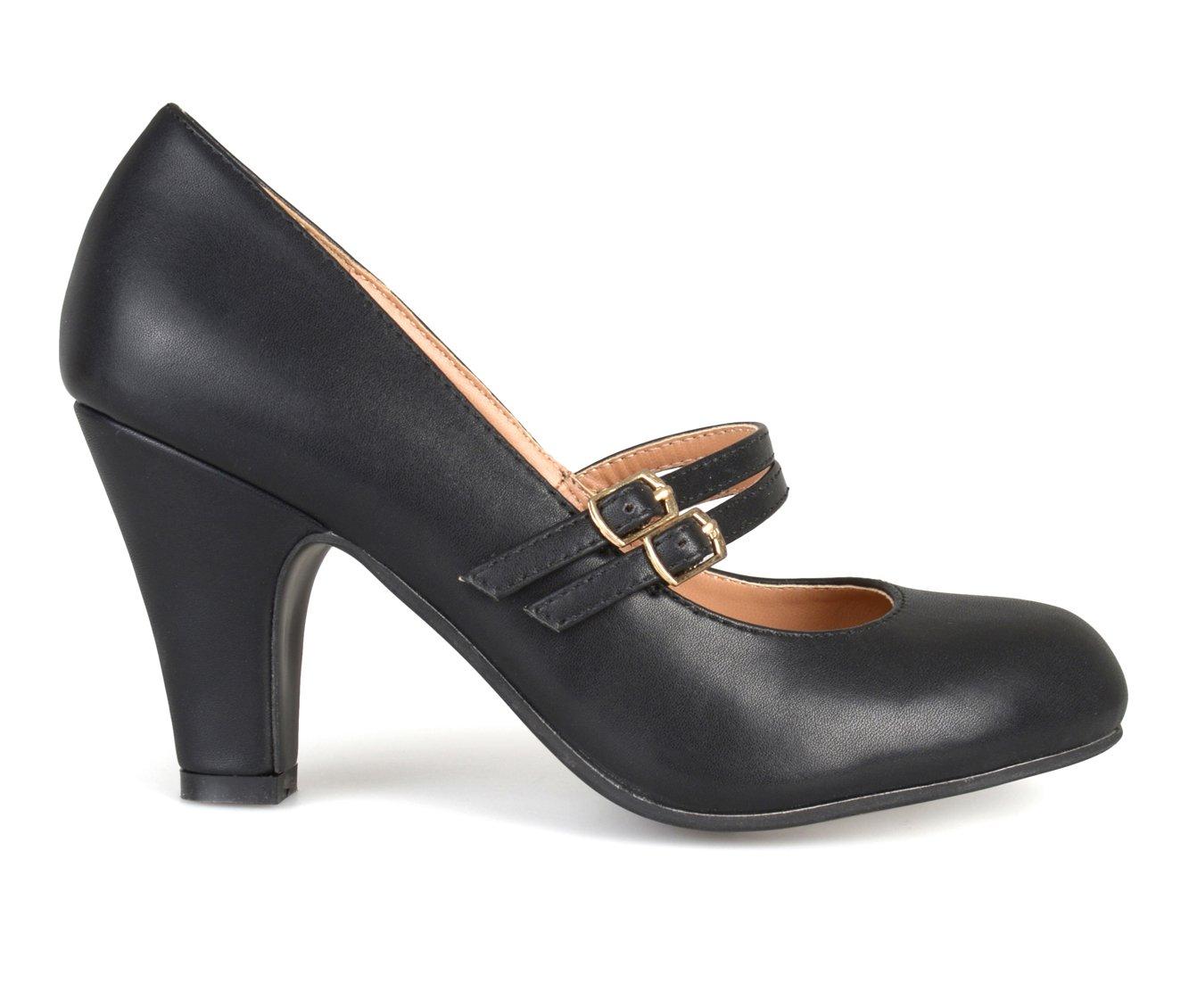 Women's Journee Collection Windy Pumps