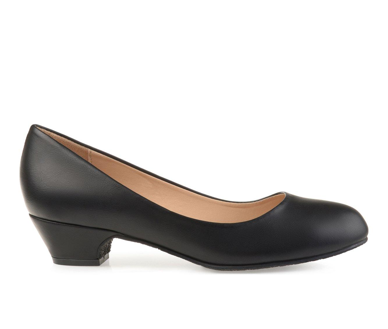 Women's Journee Collection Saar Pumps