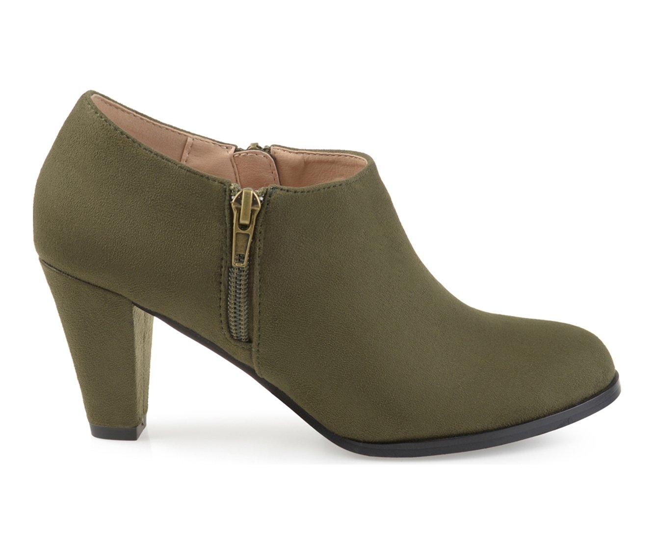 journee collection womens sanzi booties stacked heel