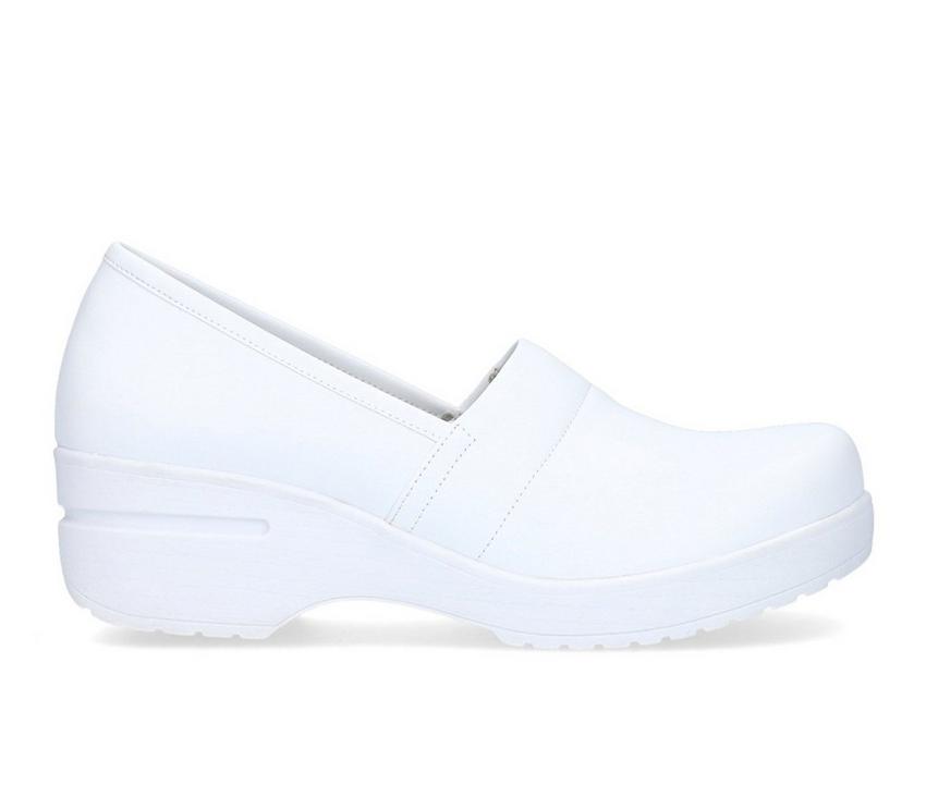 Women's Easy Works by Easy Street Laurie White Slip-Resistant Clogs