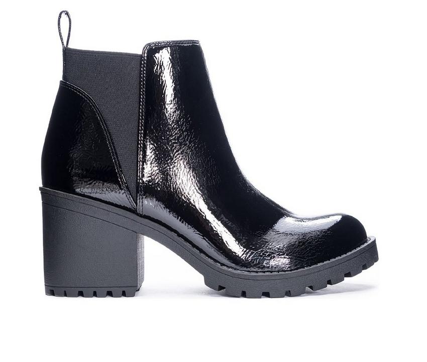 Women's Dirty Laundry Lido Lugged Chelsea Boots