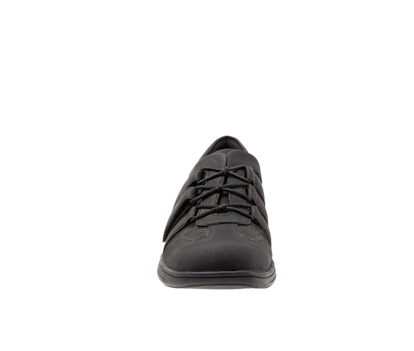 Women's Trotters Joy Sneakers
