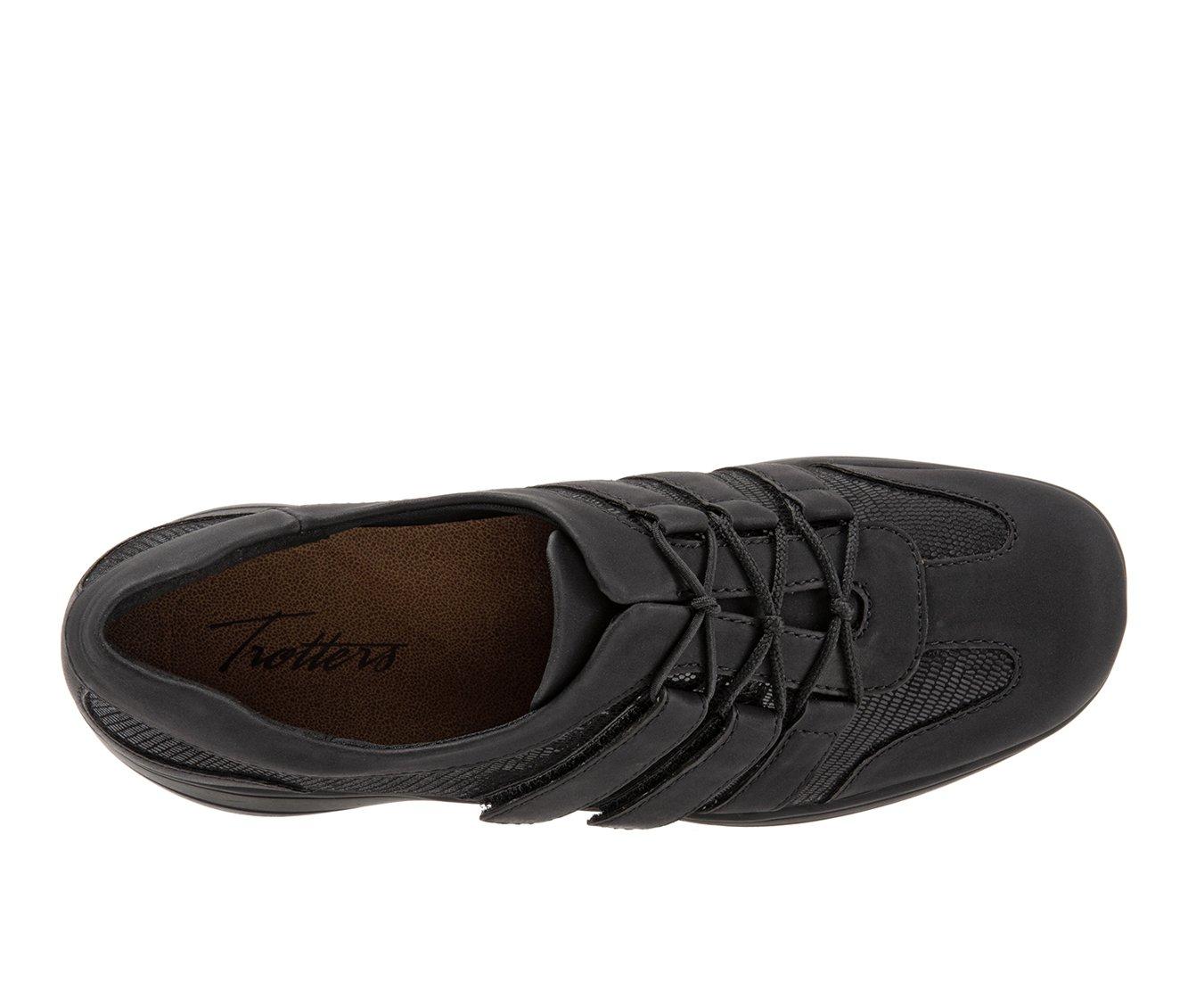 Women's Trotters Joy Sneakers