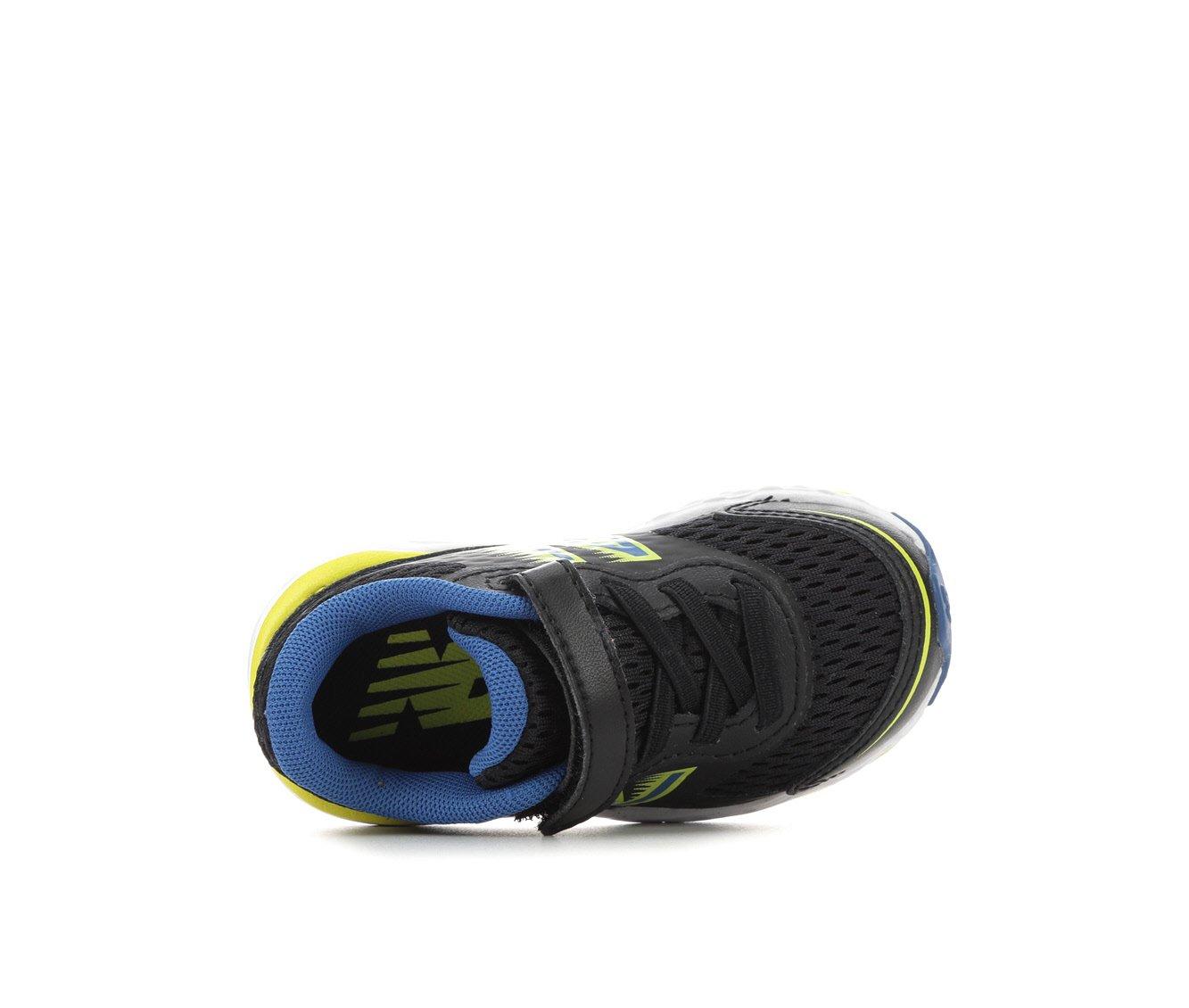 wide width workout shoes