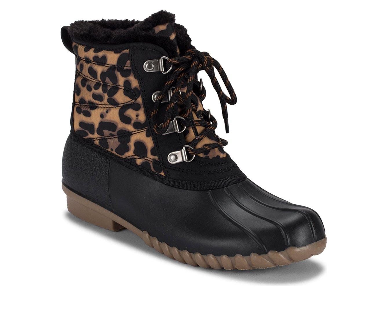 do baretraps boots run small