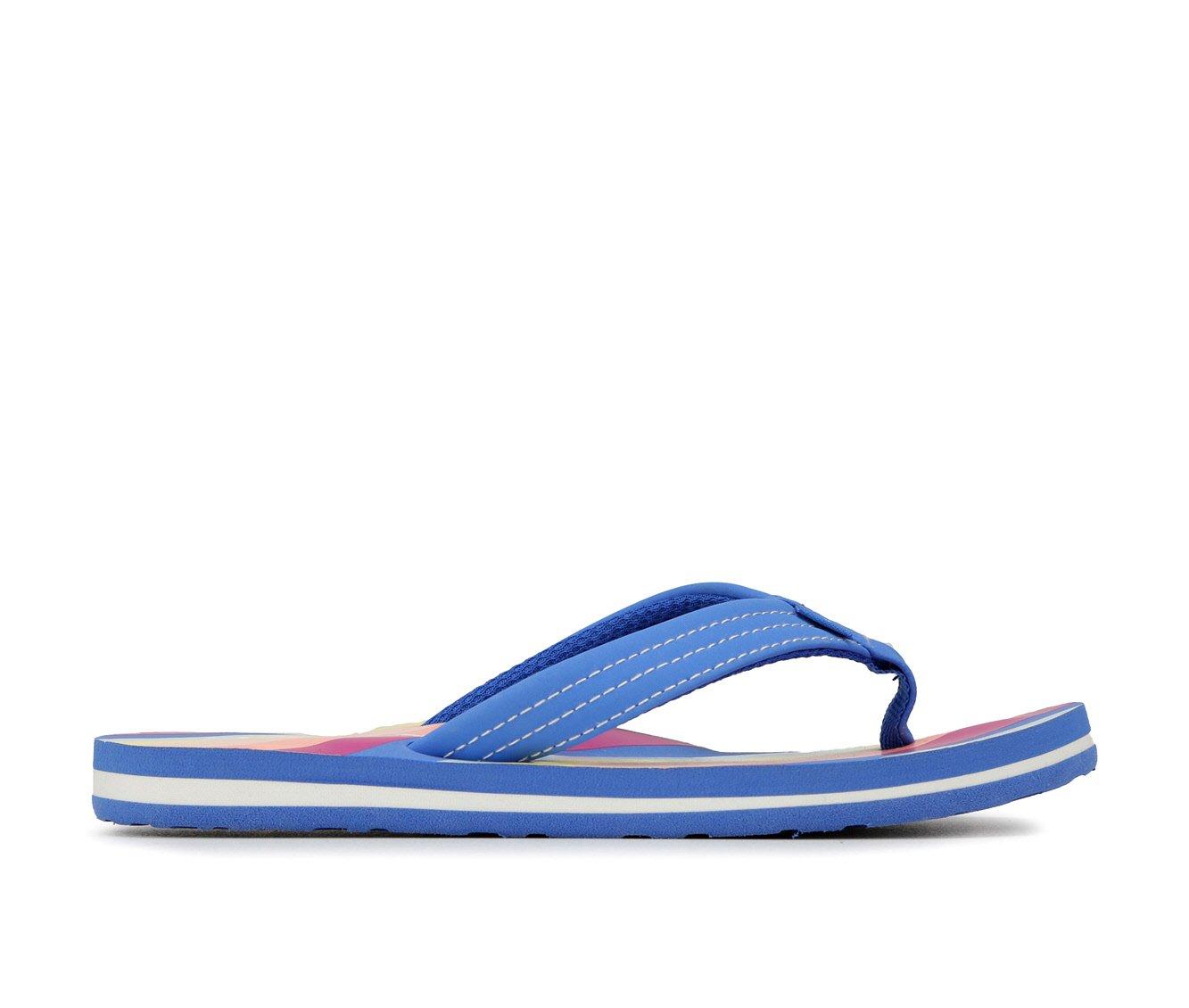 Make a splash with up to 50 off flipflops 🩴 Shoe Carnival