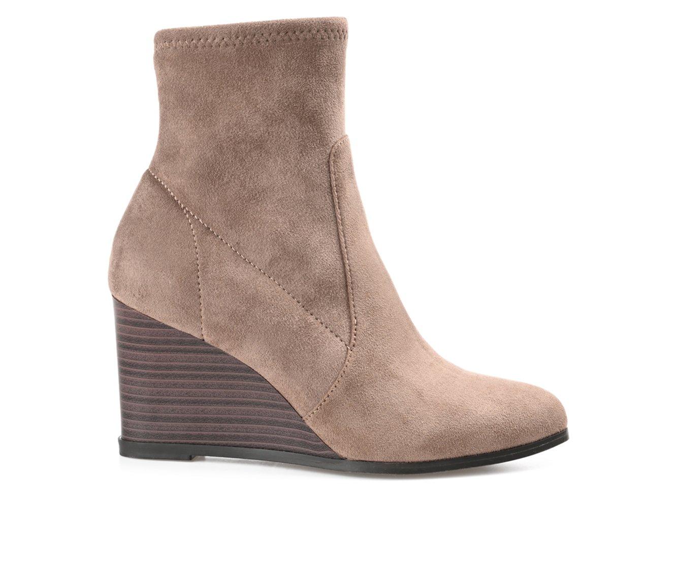 journee wedge booties