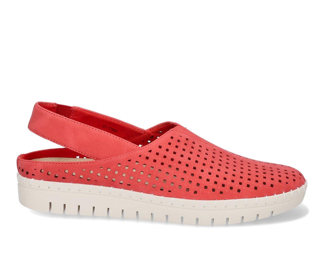 Women's Easy Street SoFresh Slip-On Sneakers