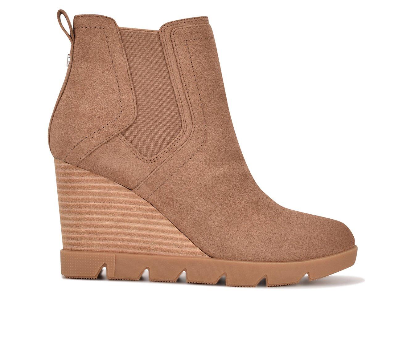 slip on wedge boot