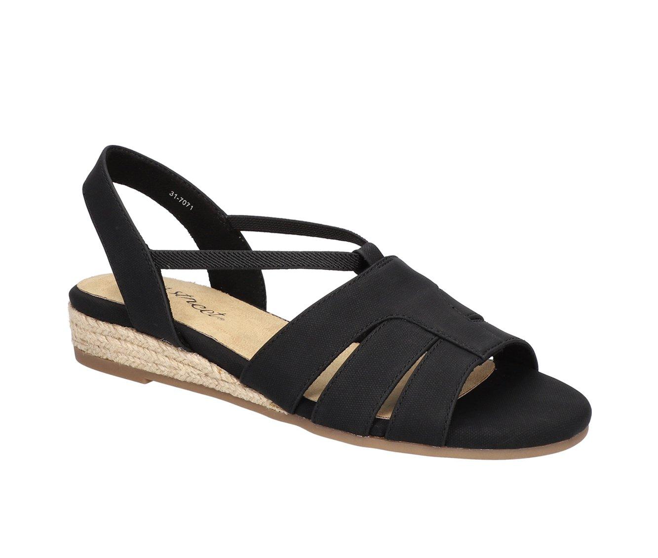 Women's Easy Street Yesenia Slingback Sandals