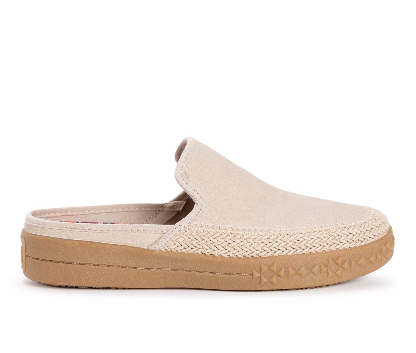 womens slip on clogs