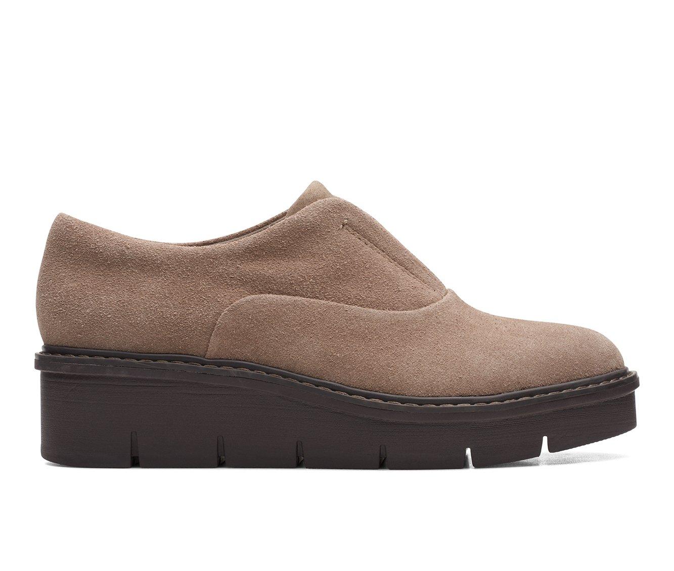 Clarks best sale suede wedges