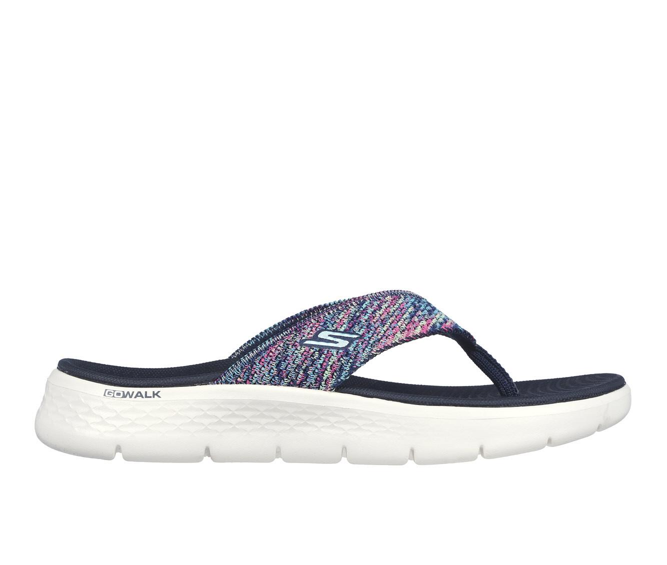 Tidsplan venskab Rund Women's Skechers GO Sandals | Shoe Carnival