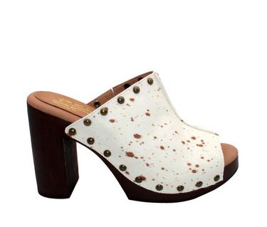 Women's SBICCA Crowley Heeled Clogs