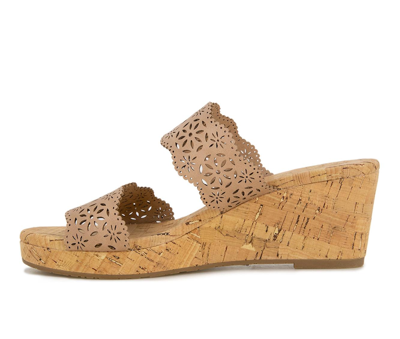 xoxo wedge sandals