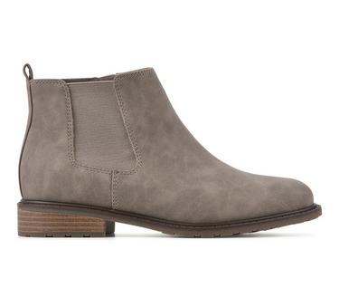 Women's White Mountain Caching Chelsea Booties