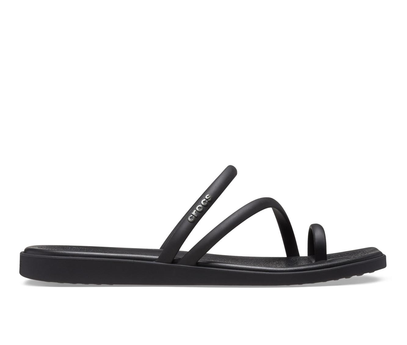 サンダル・ミュール CROCS Women Sandals 210388 001 BLACK Amazon.com | Crocs Women's Splash Fisherman Sandals, Black