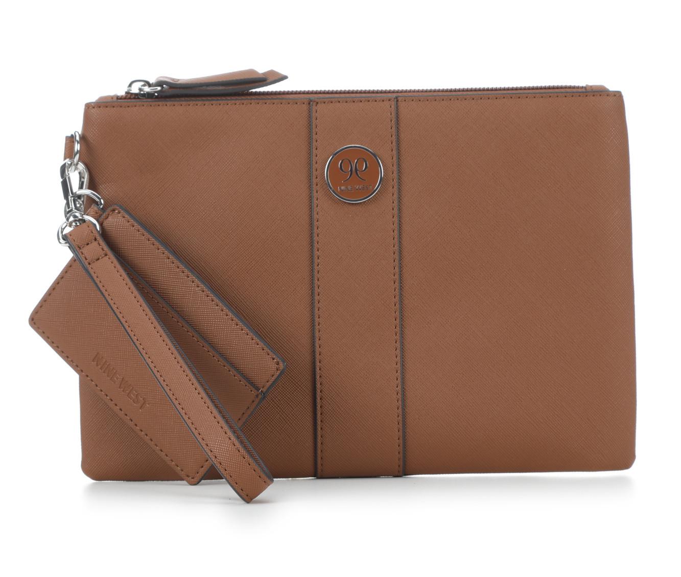 Abito a Righe Grigie con Scarpe Monk Nere