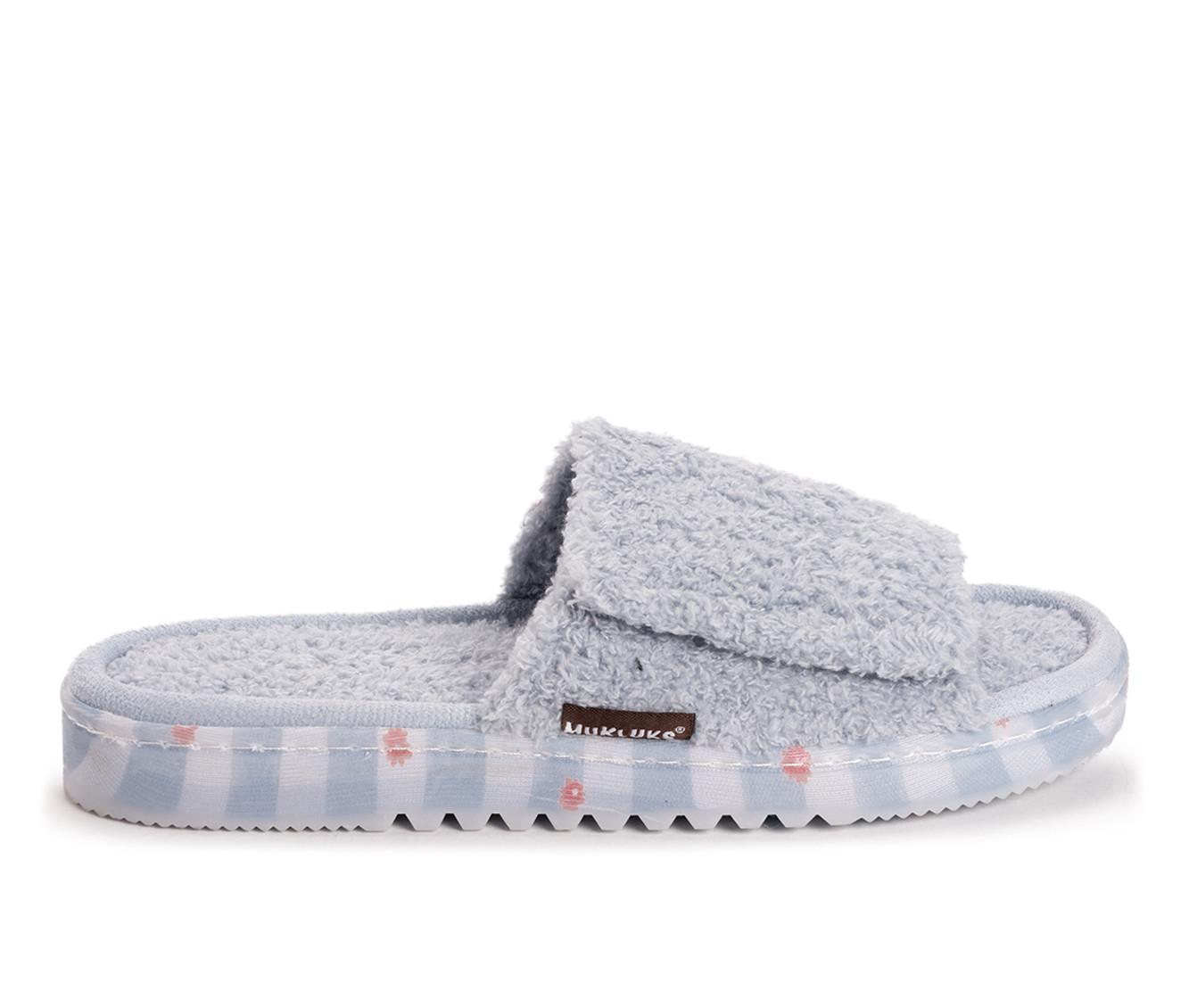 New Accessory Arrivals | Shoe Carnival