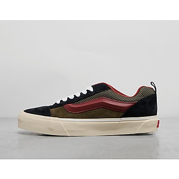 Walk with confidence anywhere as sneaker from Basic vans provides a reliable grip even on wet sidewalks VLT LTX
