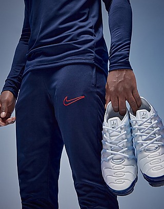 The best tracksuit bottoms by Nike. Nike IL