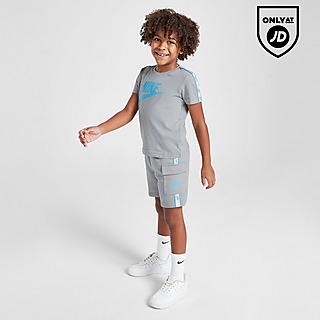 Nike Toddler Girls' Tee & Sprinter Short 2 Piece Set (V_S(16J273-P85)/W, 12  Months) : : Clothing, Shoes & Accessories