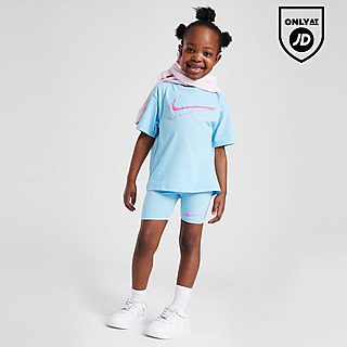 Nike Kids Boy's Sport Short Sleeve Tee & Shorts Set (Little Kids) :  : Clothing, Shoes & Accessories