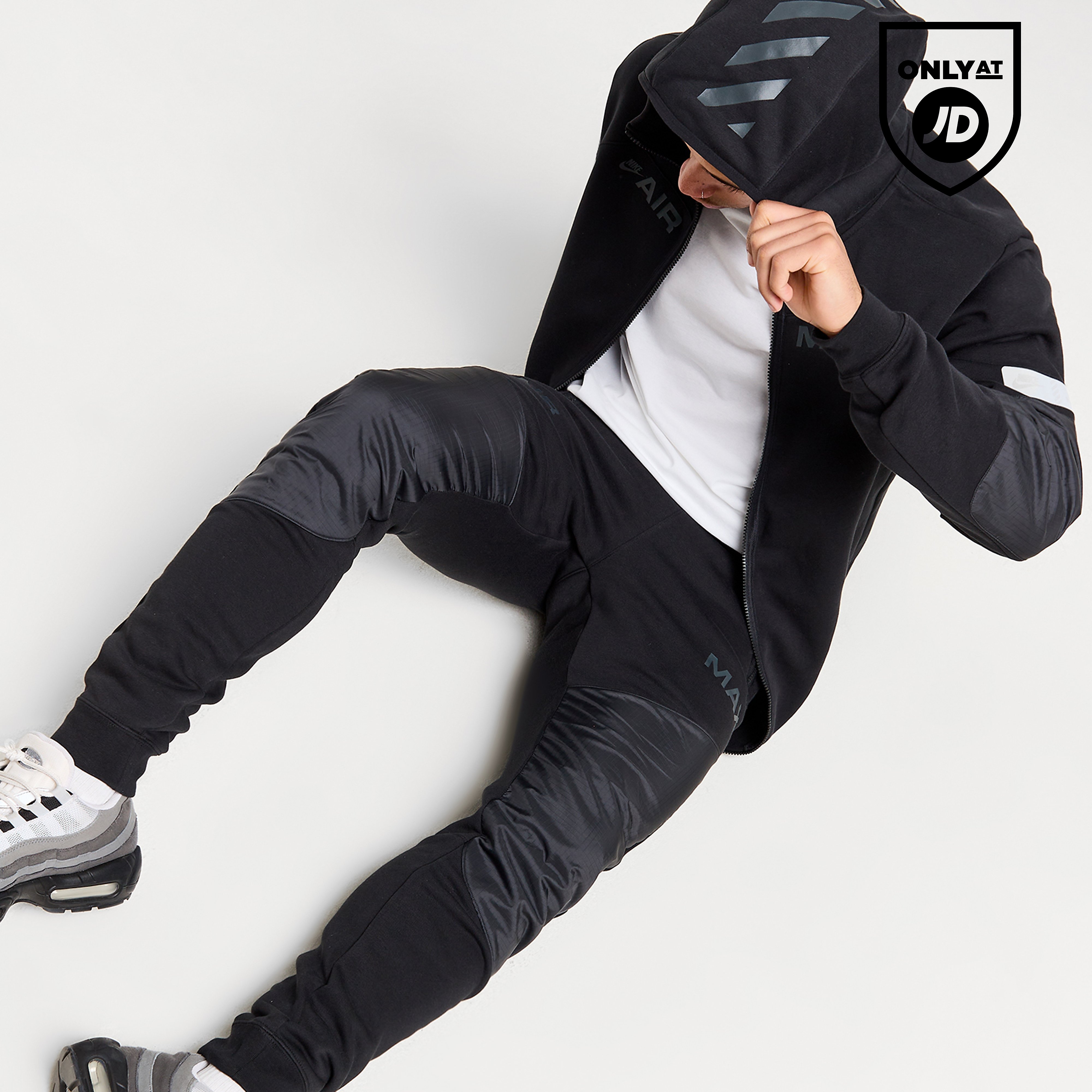 Nike Air Max Sportswear Fleece Joggers