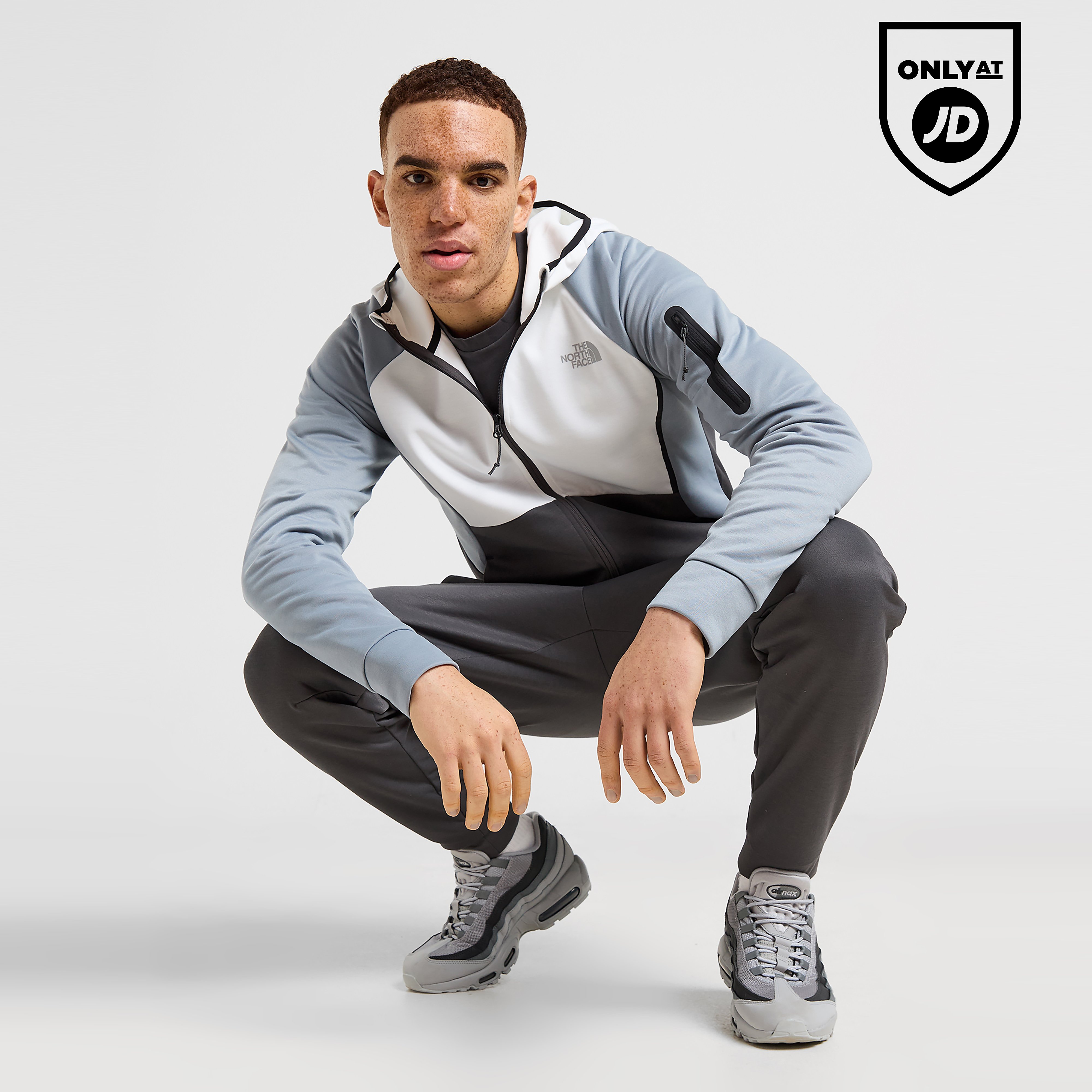 The North Face Tek Full Zip Hoodie